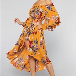 NWOT CAlifornia sun maxi dress